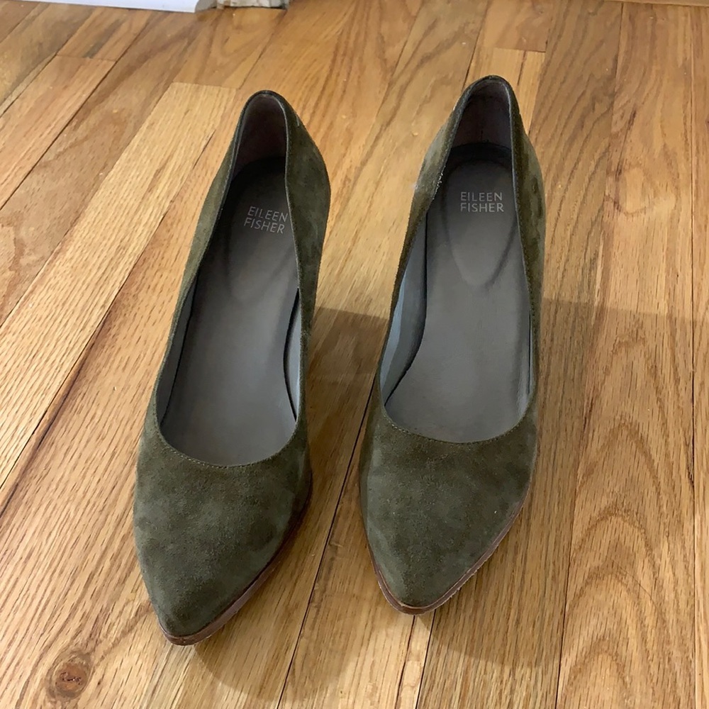 Eileen Fisher Suede Hawk Heel Hunter Green